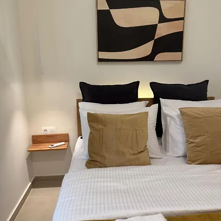 B2 Tsimiski Thessaloniki