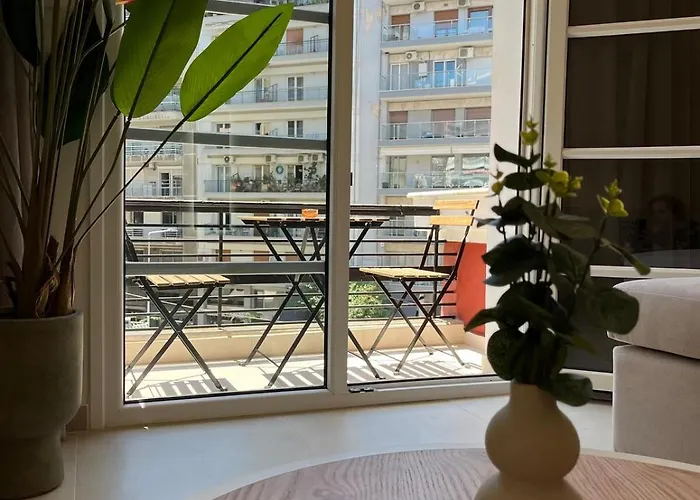 Appartement B2 Tsimiski